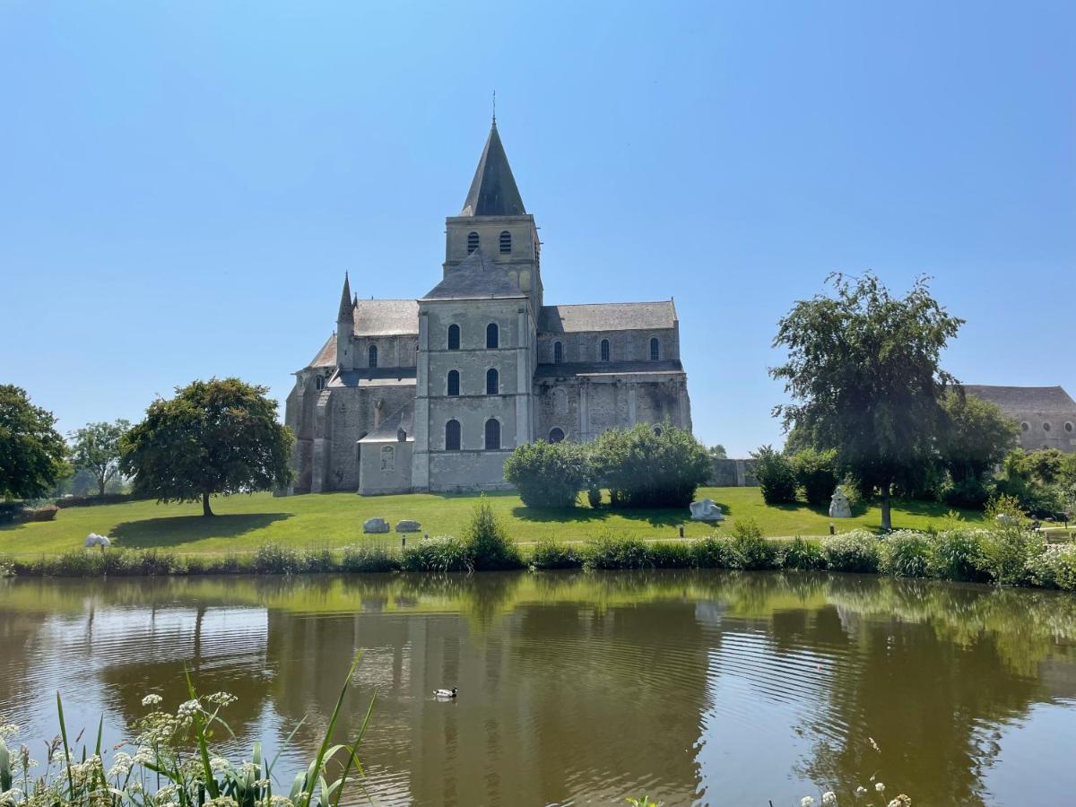 Villa Le Courtil à Cerisy-la-Foret Extérieur photo